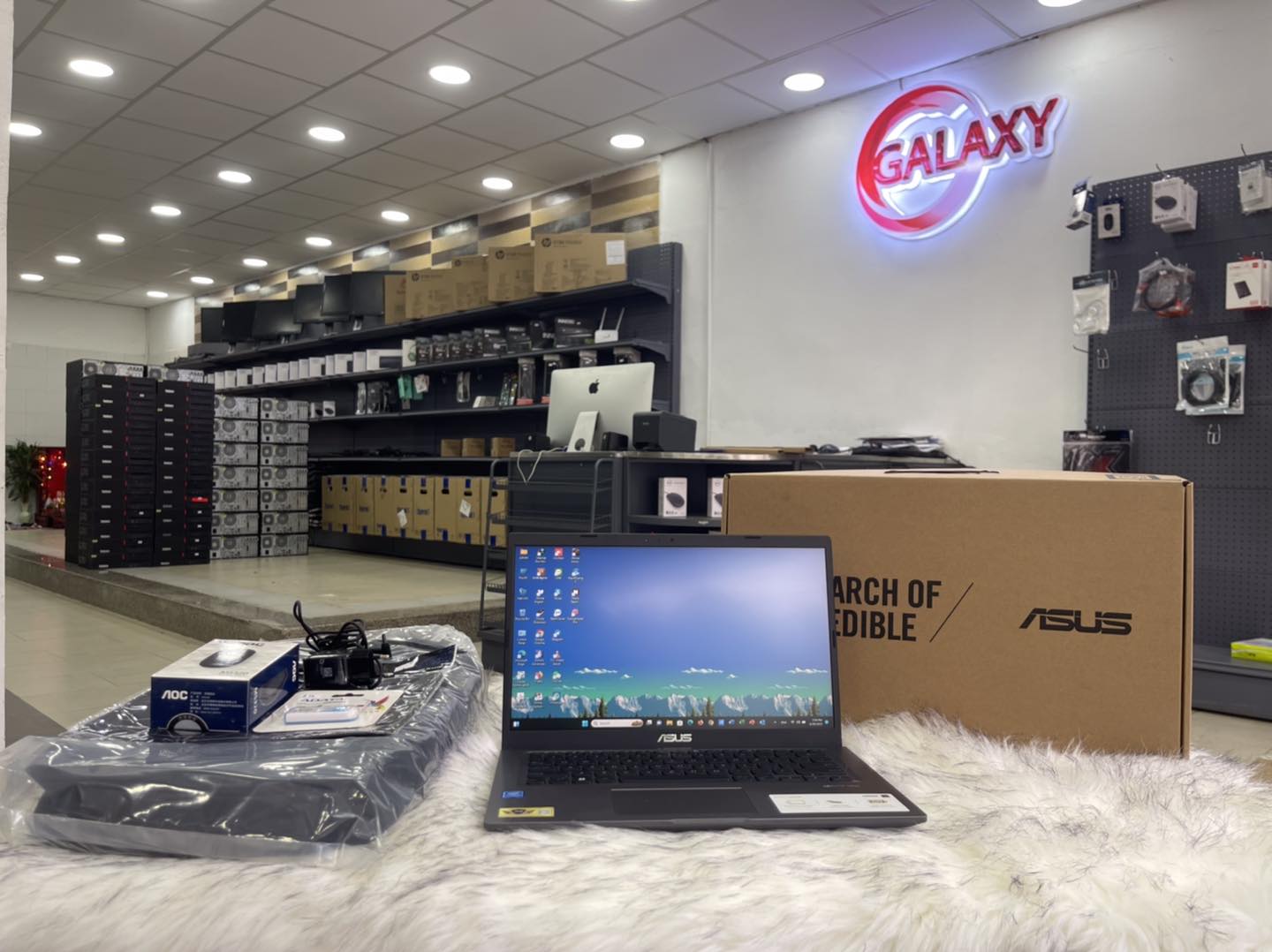 Home LAPTOP ASUS
